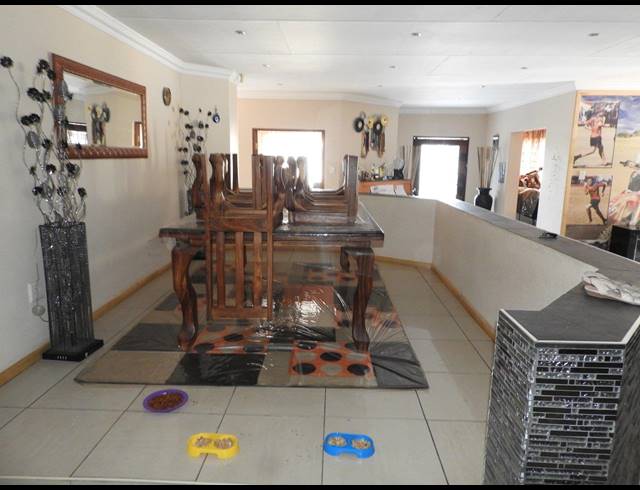 3 BEDROOM HOUSE FOR SALE IN THREE RIVERS EAST